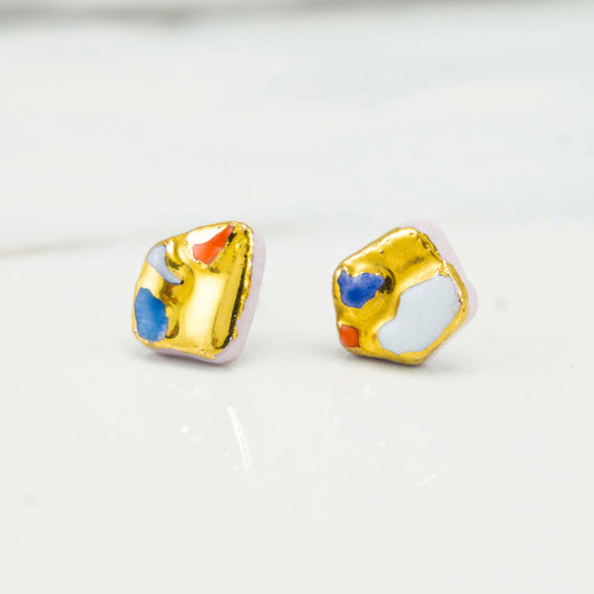 Porcelánové náušnice s napichovacím efektom "ŽIVÉ ODREZKY"