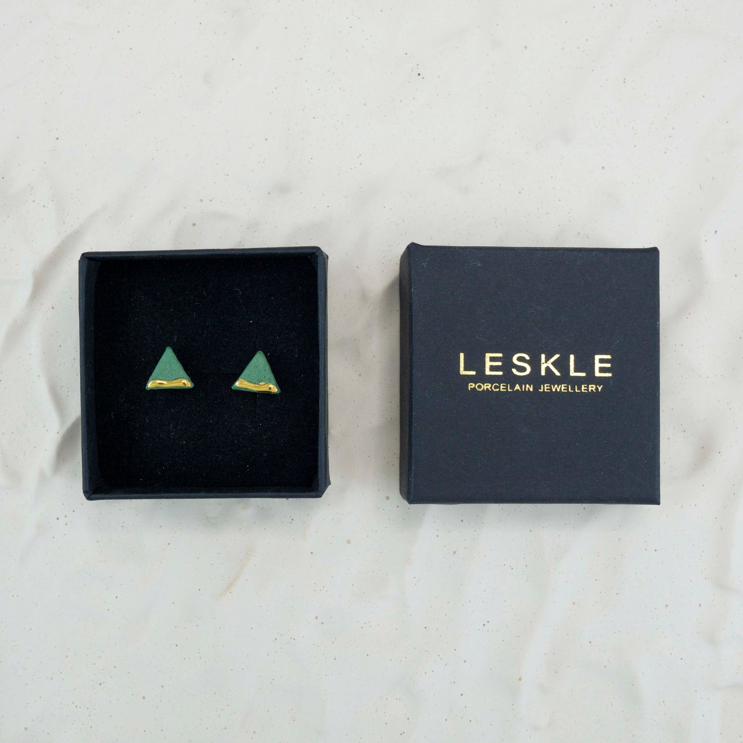 "EMERALD ELEGANCE" PORCELAIN STUD EARRINGS