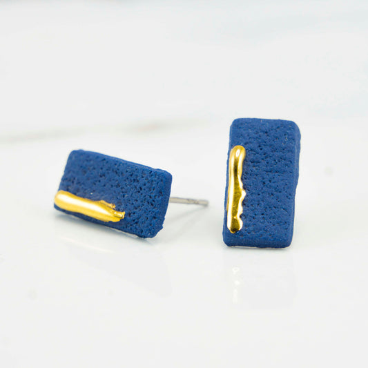 "GOLD ASCENT" PORCELAIN STUD EARRINGS